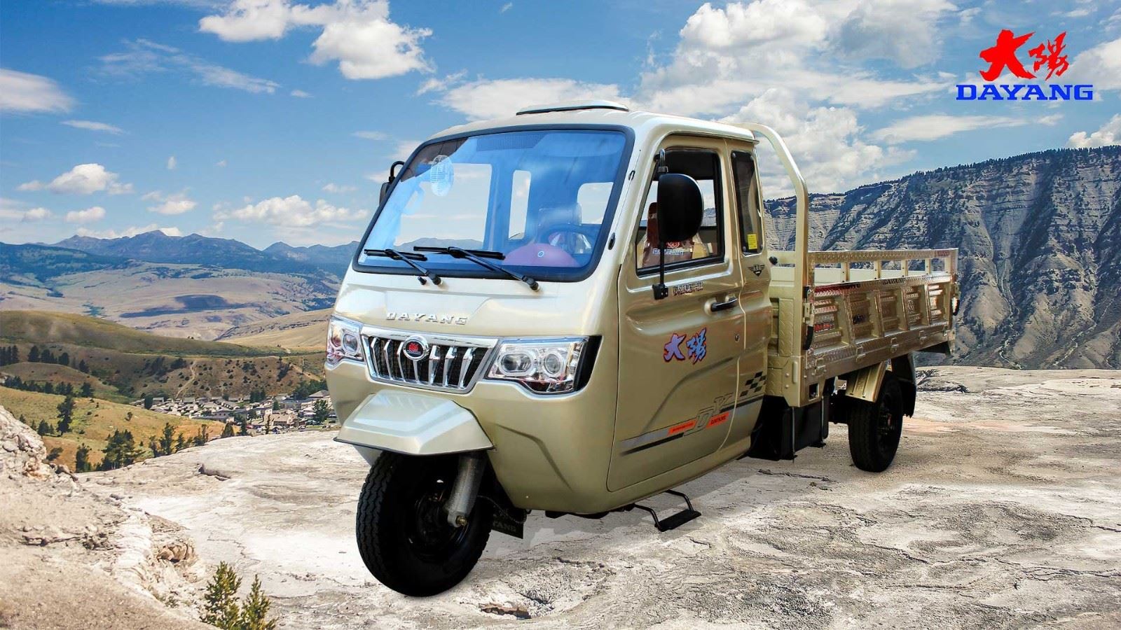 Tri Motorized Cargo Tricycle for Heavy Duty On sale