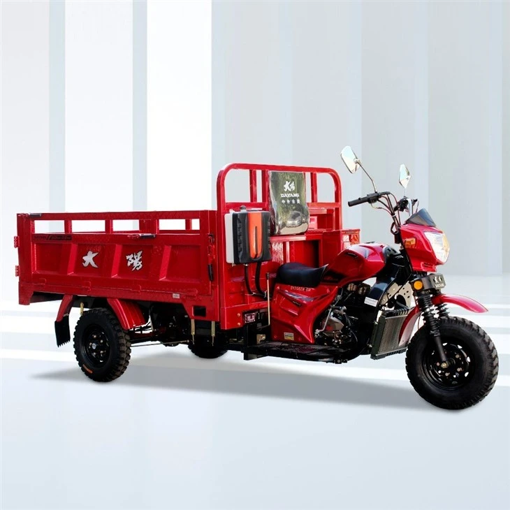 Q3-6 Heavy Loading And Good Design Truck Tricycle With 200CC/250CC/300CC Powerful Engine