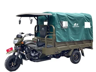 Motocicleta de carga de tres ruedas refrigerada por agua